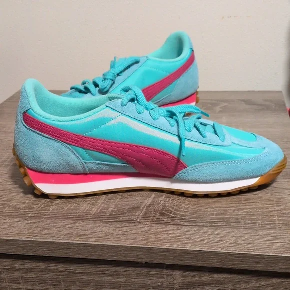 NWOB Puma Easy Rider Women's Aqua and Pink Sneakers Size 9 - Picture 4 of 9